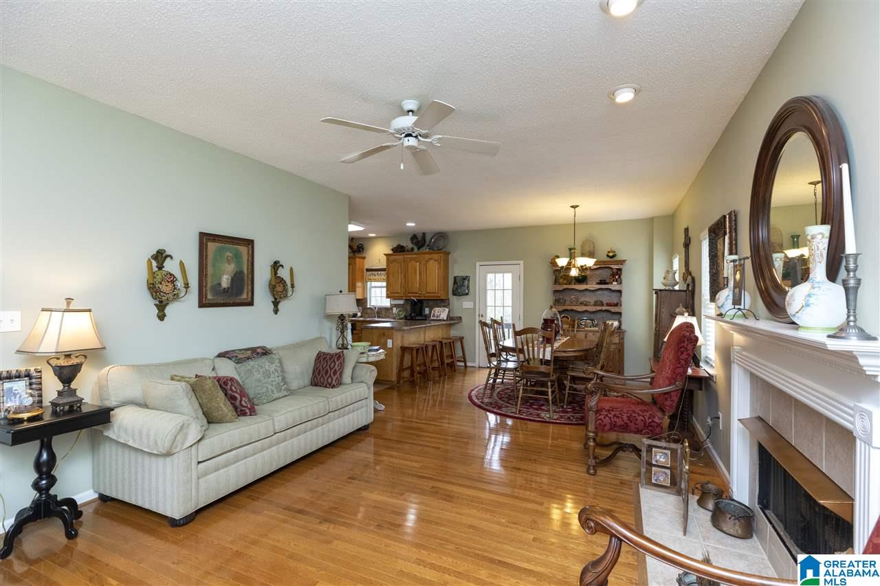 3895 Hilltop Road Southeast Bessemer, AL 35022 - Photo 11 of 47