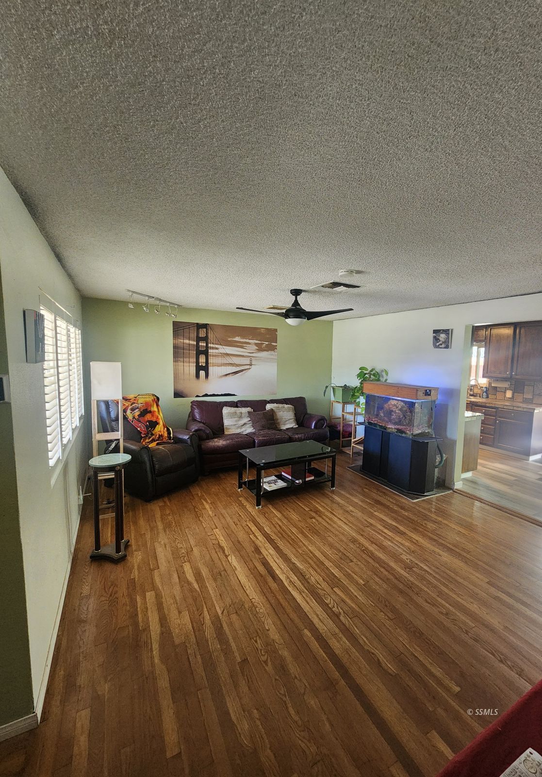 1612 Ewing Circle Ridgecrest, CA 93555 - Photo 4 of 21