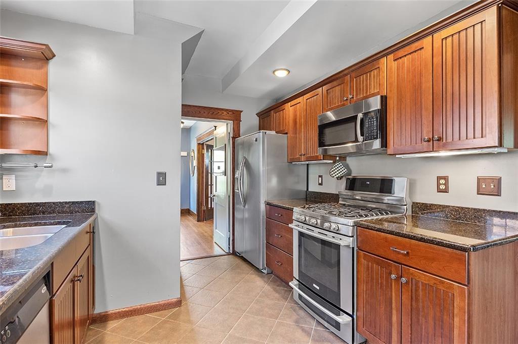 3635 Brighton Road Pittsburgh, PA 15212 - Photo 11 of 24 Gallery Image 11