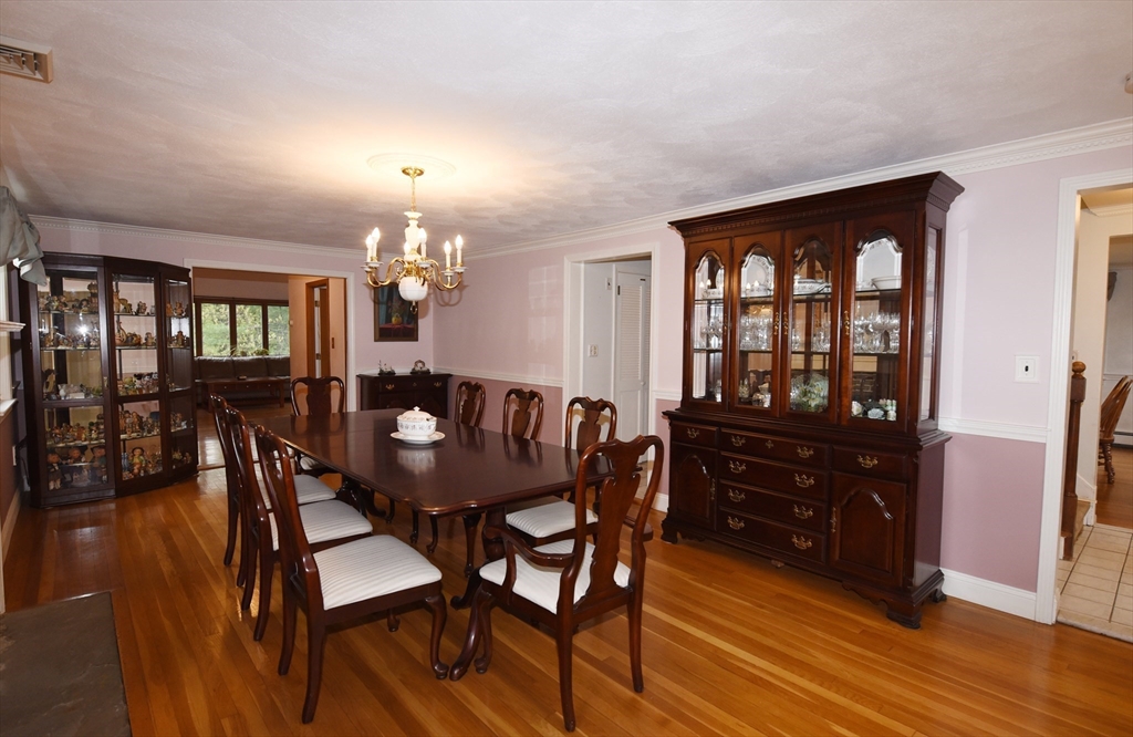 99 Louise Road Braintree, MA 02184 - Photo 13 of 39