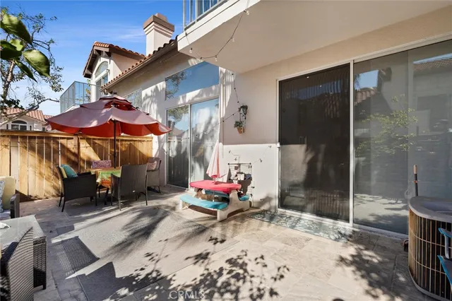 $939,999 | 124 VÃa Lampara, Rancho Santa Margarita, CA 92688