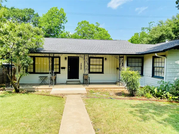 $2,700 | 2420 Hartford Road, Unit A, Austin, TX 78703