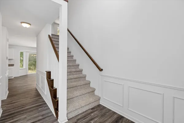 $434,900 | 1428 Weeping Willow Court, Ypsilanti, MI 48198