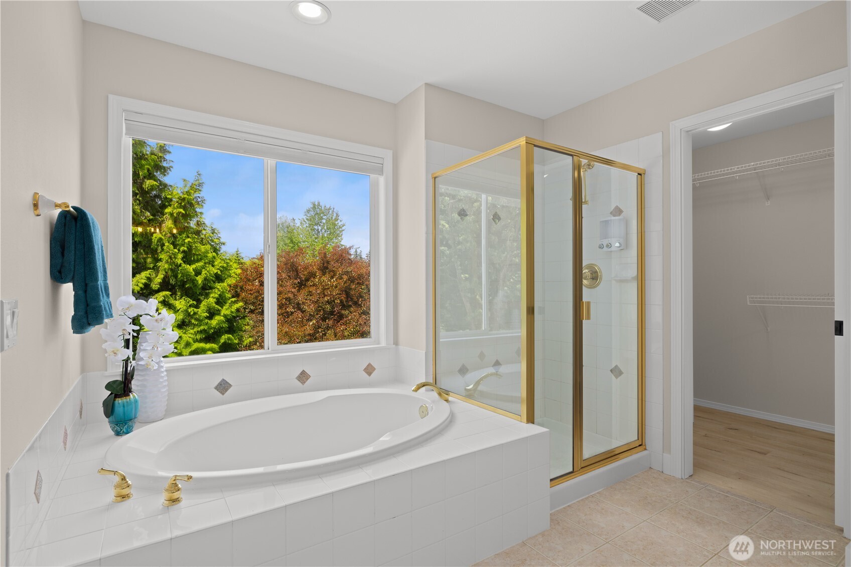 18720 33rd Avenue Southeast Bothell, WA 98012 - Photo 22 of 40