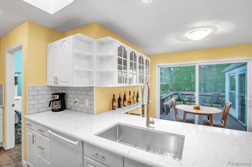 1450 Chilson Road Howell, MI 48843 - Photo 17 of 49