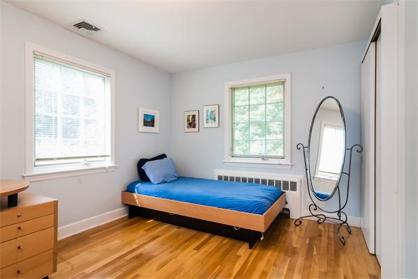 18 David Road Newton, MA 02459 - Photo 8 of 16 Gallery Image 8