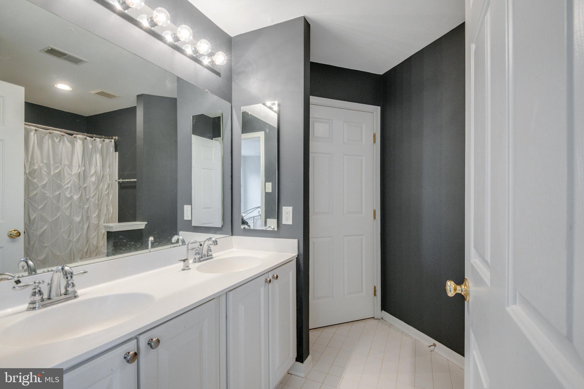 12009 Open Run Road Ellicott City, MD 21042 - Photo 38 of 85