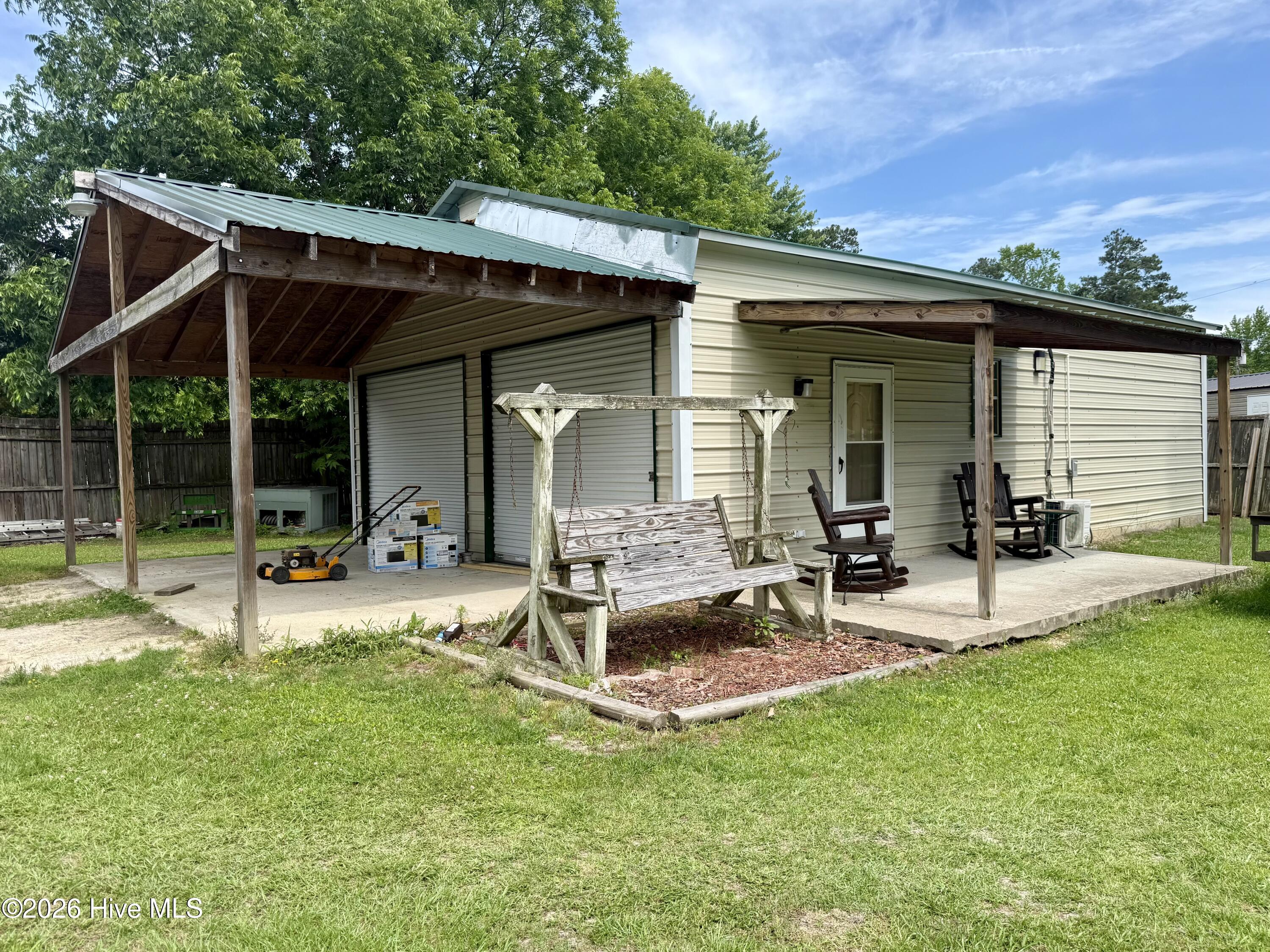 102 Belcher Road Williamston, NC 27892 - Photo 18 of 64 Double Car detached Garage