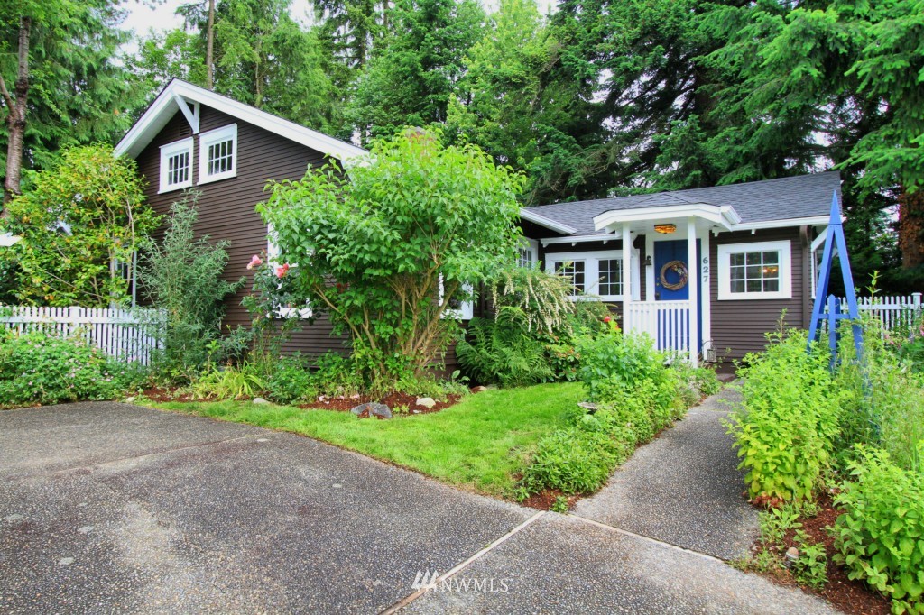 627 196th Place Southeast Bothell, WA 98012 - Photo 1 of 1 Gallery Image 1