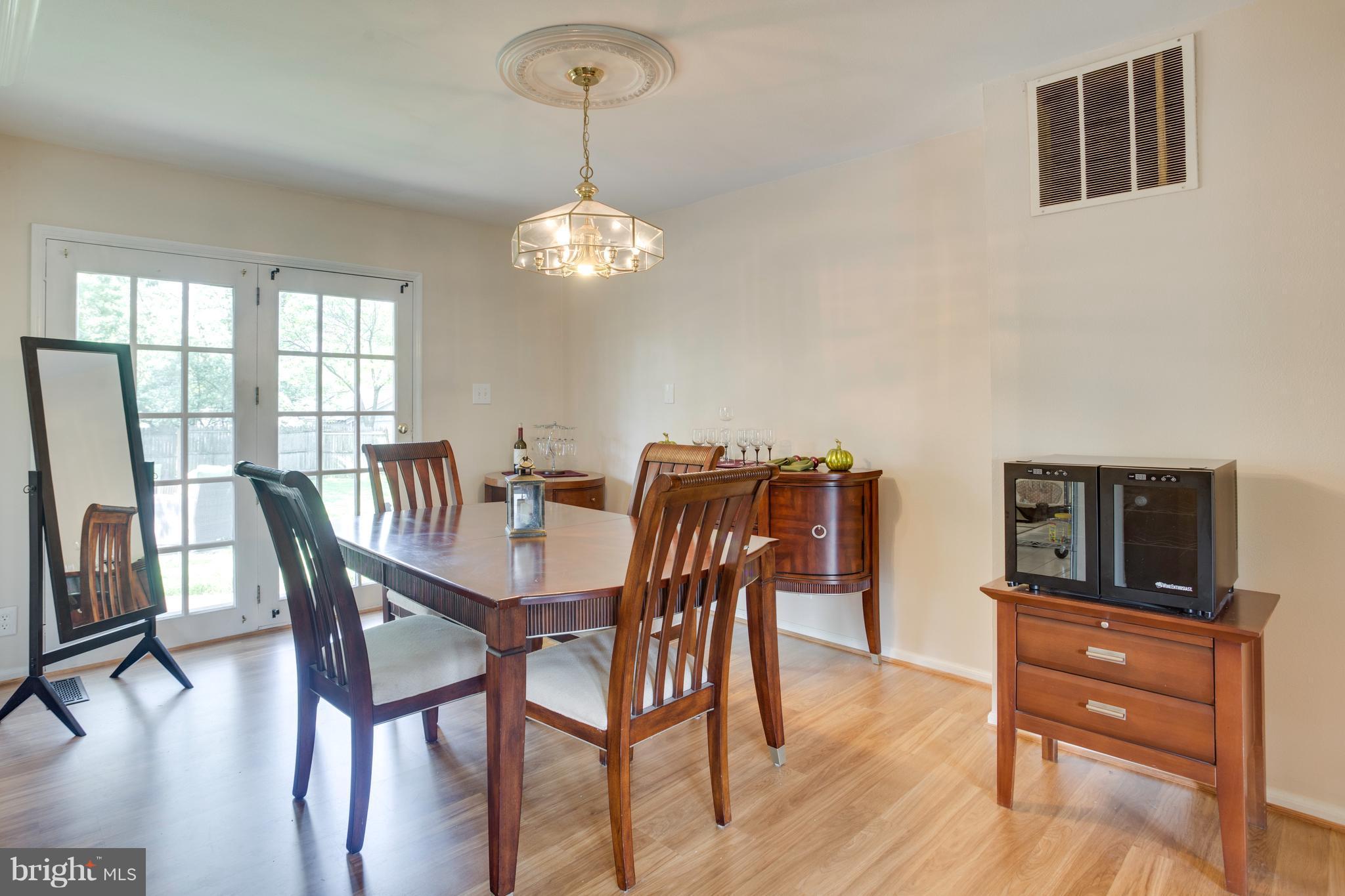 219 West Ash Road Sterling, VA 20164 - Photo 7 of 23 Dining Room