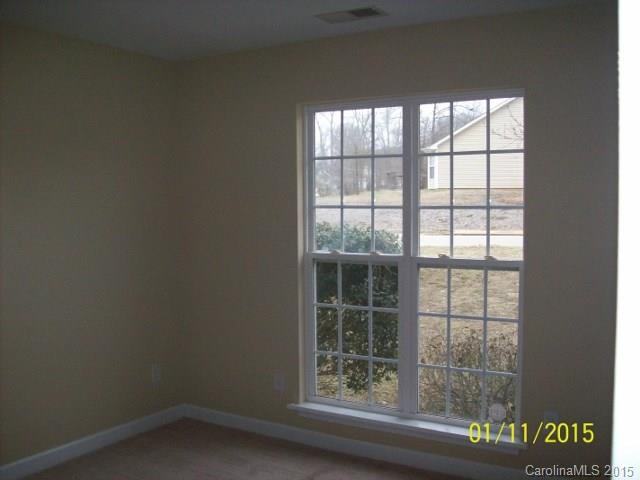 1347 Spring View Court Rock Hill, SC 29732 - Photo 7 of 10 Gallery Image 7