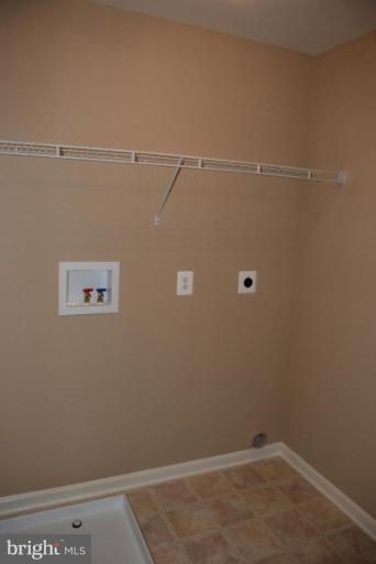 12702 Tayman Farm Road Brandywine, MD 20613 - Photo 13 of 13 Laundry Area 1
