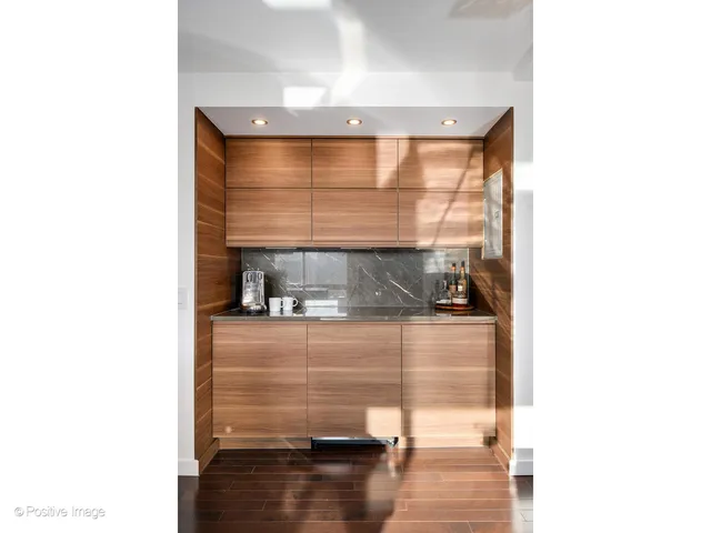 $899,000 | 1555 North Dearborn Street, Unit 14AB, Chicago, IL 60610