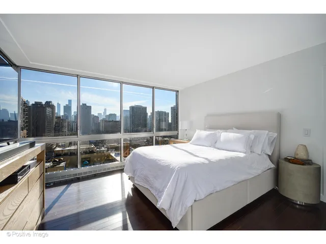 $899,000 | 1555 North Dearborn Street, Unit 14AB, Chicago, IL 60610