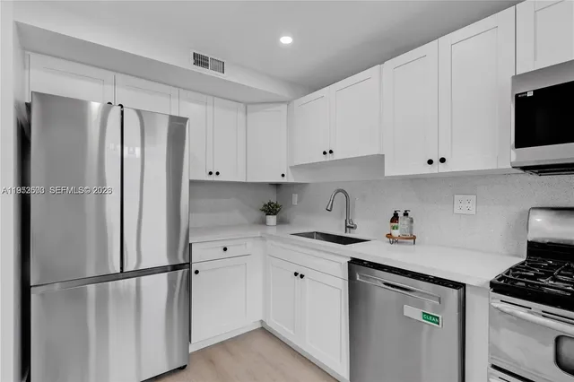 $3,200 | 6949 Southwest 110th Court, Unit 6949, Miami, FL 33173