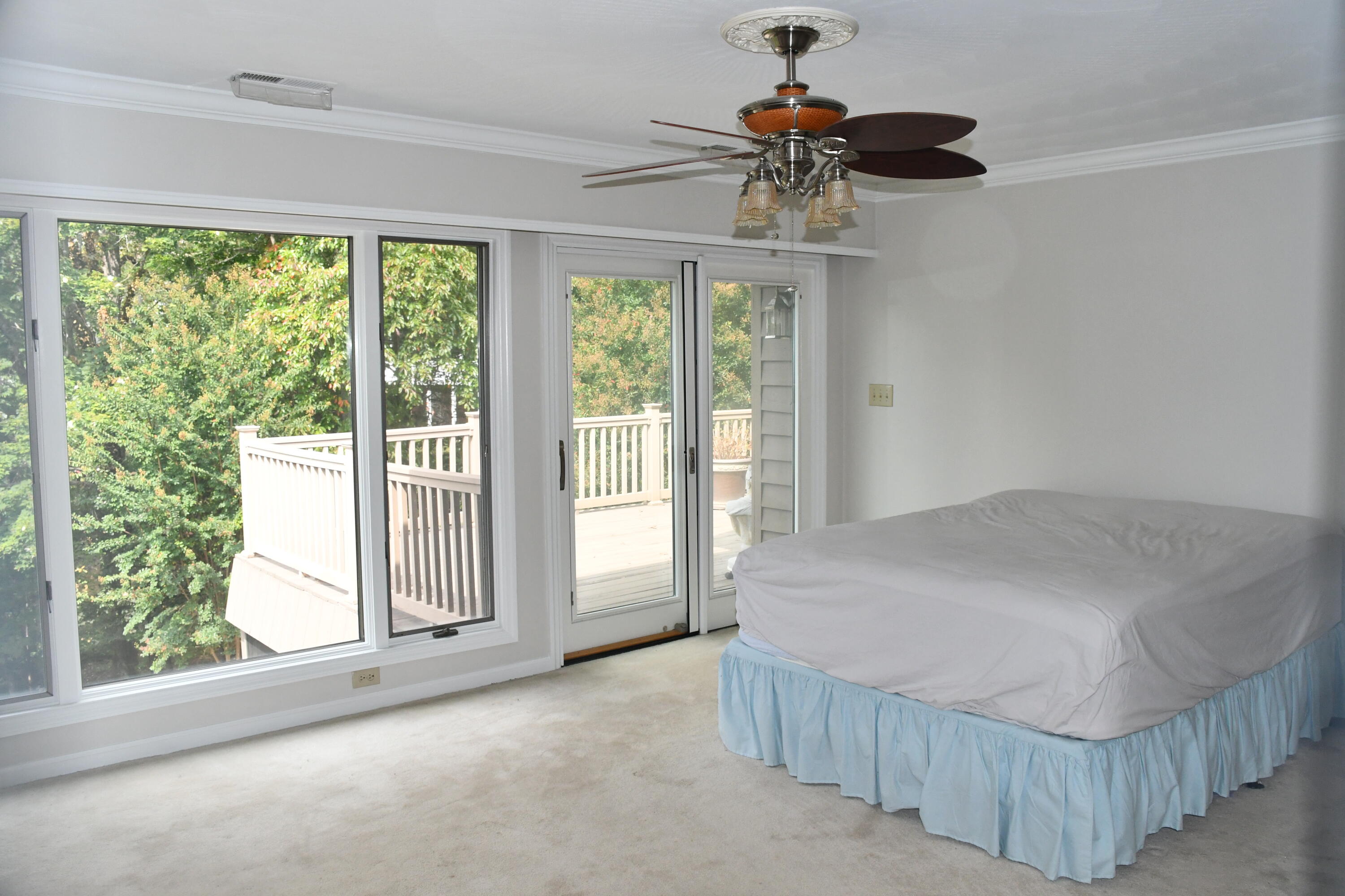 40 Bay Front Road Penhook, VA 24137 - Photo 13 of 34 Primary Bedroom