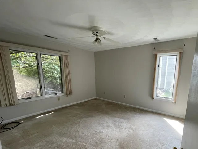 $675,000 | 40 Bay Front Road, Penhook, VA 24137