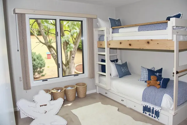 $675,000 | 40 Bay Front Road, Penhook, VA 24137