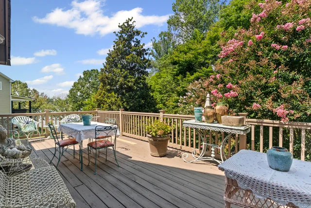 $675,000 | 40 Bay Front Road, Penhook, VA 24137