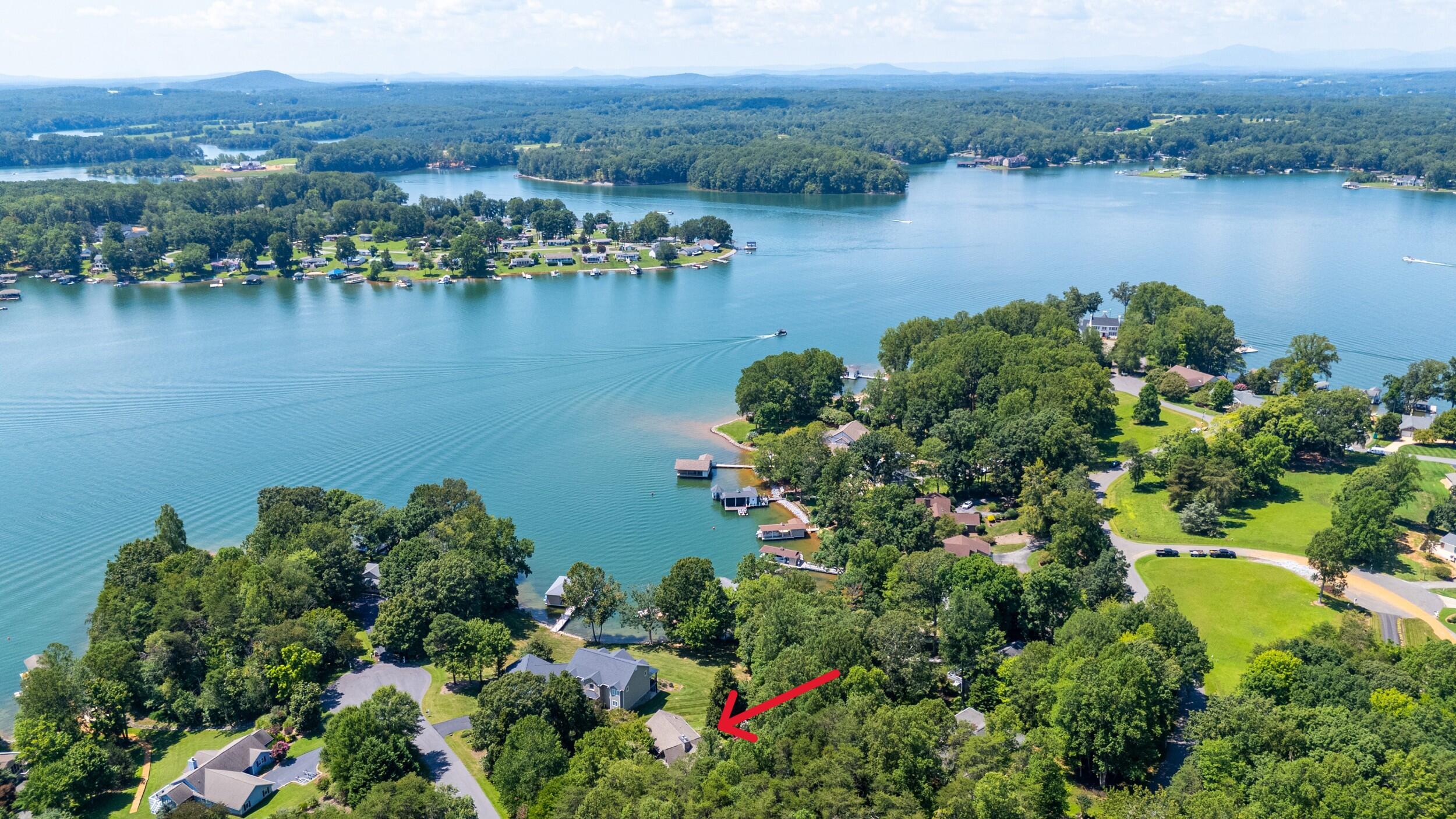 40 Bay Front Road Penhook, VA 24137 - Photo 33 of 34 40 bay front rd_070