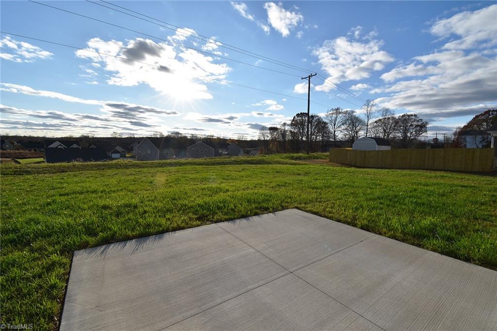 474 Thompson Road Graham, NC 27253 - Photo 20 of 26 Gallery Image 20