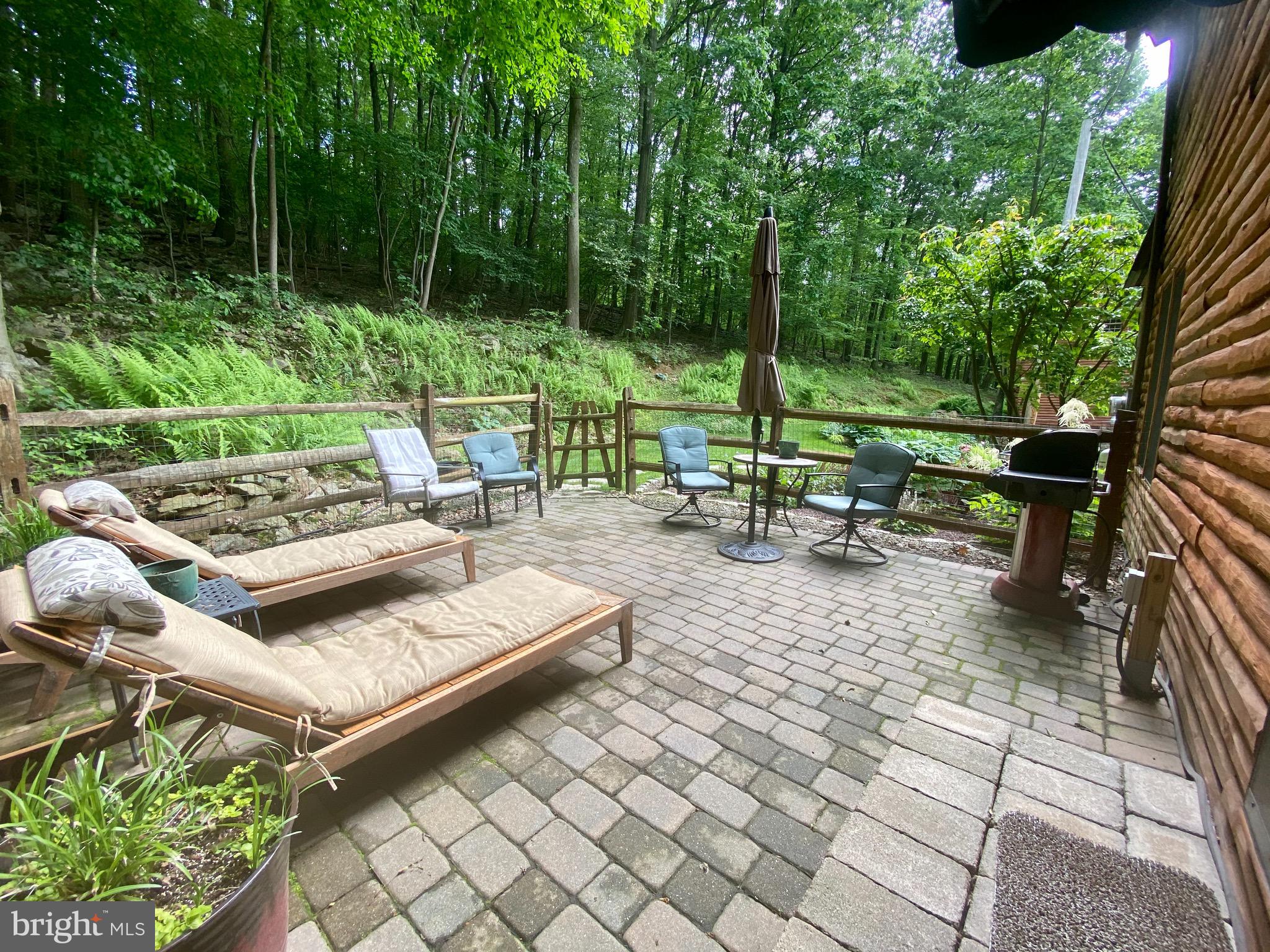 115 Walker Road Macungie, PA 18062 - Photo 50 of 71 Paver Patio