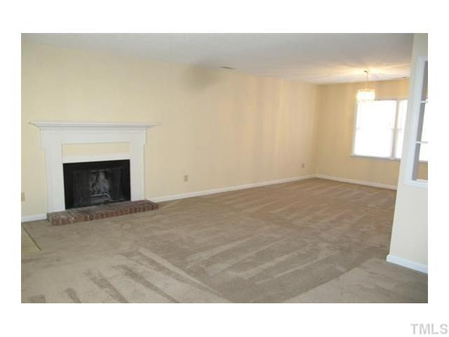 2601 D Millborough Court Raleigh, NC 27604 - Photo 3 of 9 Photo 3