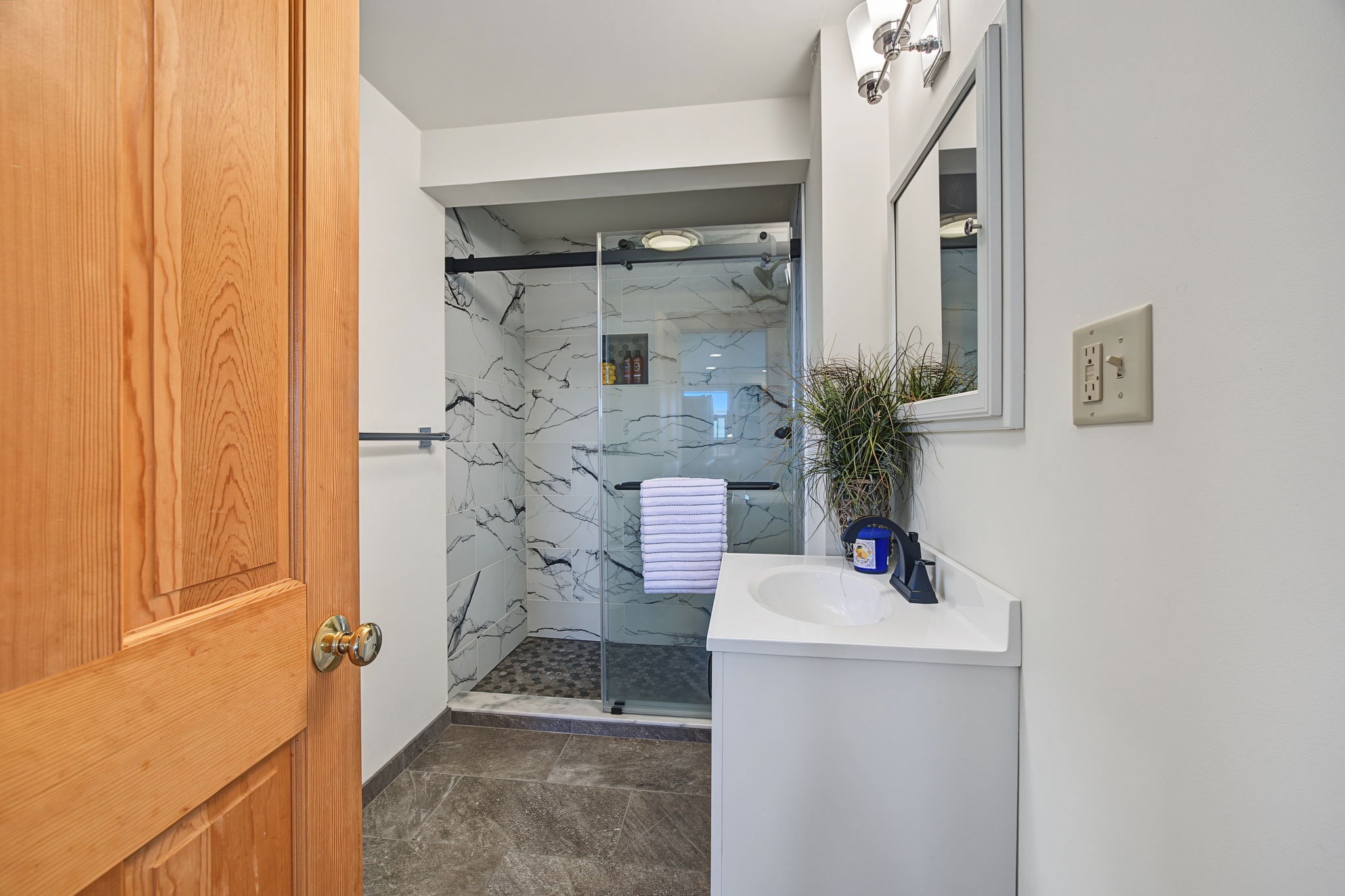 425 Wulamat Road Bristol, NH 03222 - Photo 11 of 41 Gallery Image 11