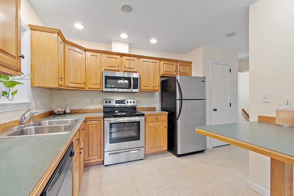79-81 Great Road, Unit 1 Maynard, MA 01754 - Photo 9 of 42