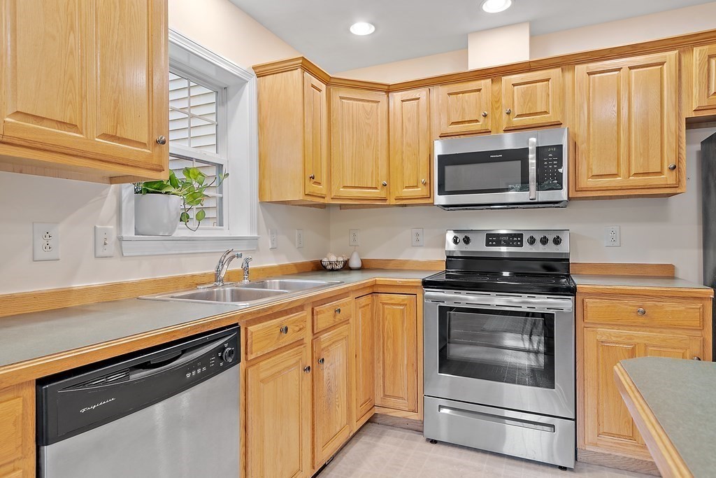 79-81 Great Road, Unit 1 Maynard, MA 01754 - Photo 10 of 42