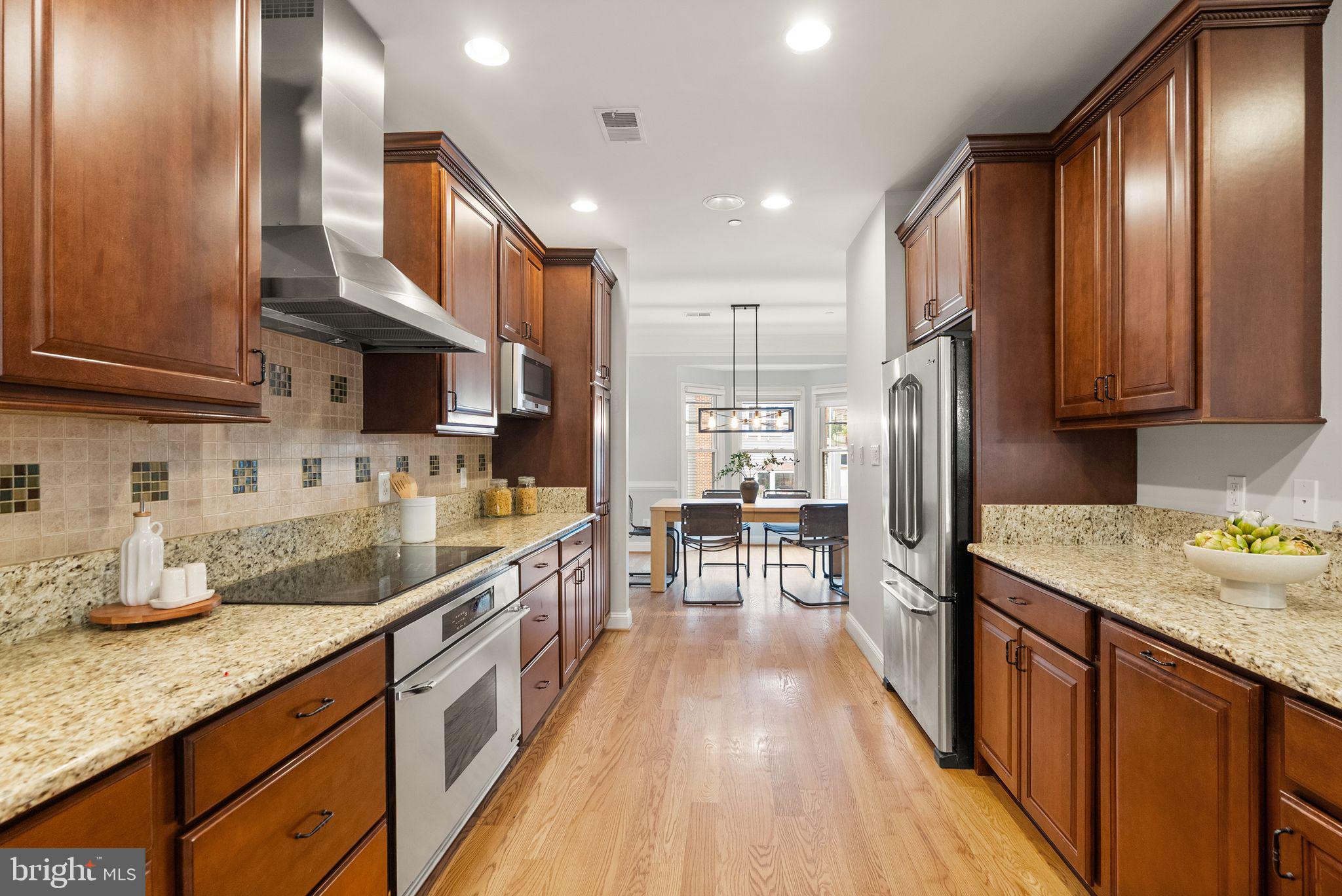 231 Mill Street Occoquan, VA 22125 - Photo 12 of 84