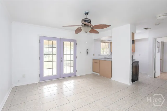 $2,350 | 5 Ossabaw Road, Savannah, GA 31410