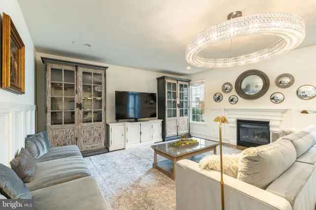 $1,399,999 | 3711 Liseter Gardens, Newtown Square, PA 19073