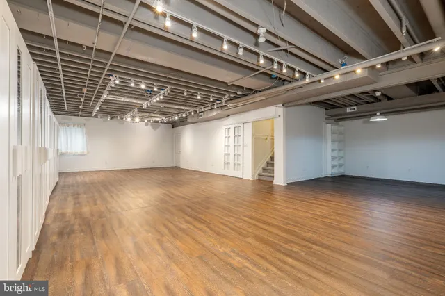 $1,399,999 | 3711 Liseter Gardens, Newtown Square, PA 19073