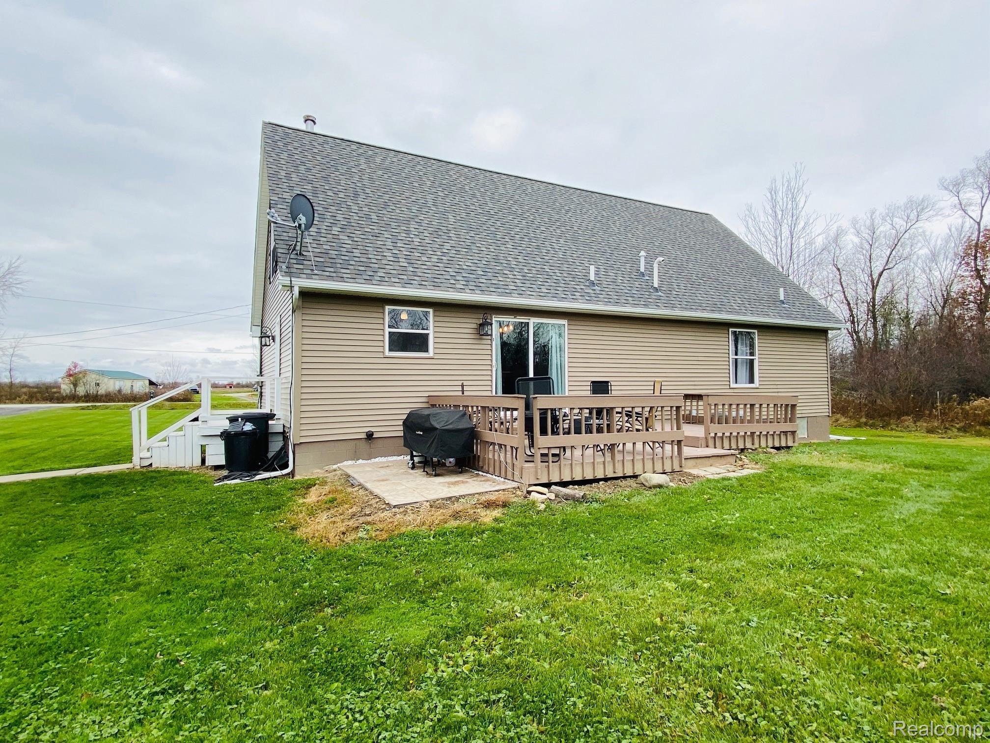 8922 Cribbins Road Jeddo, MI 48032 - Photo 31 of 41 IMG_6935.jpg