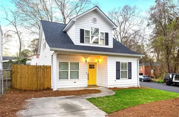 $2,850 | 56 Holly Road Northwest, Atlanta, GA 30314
