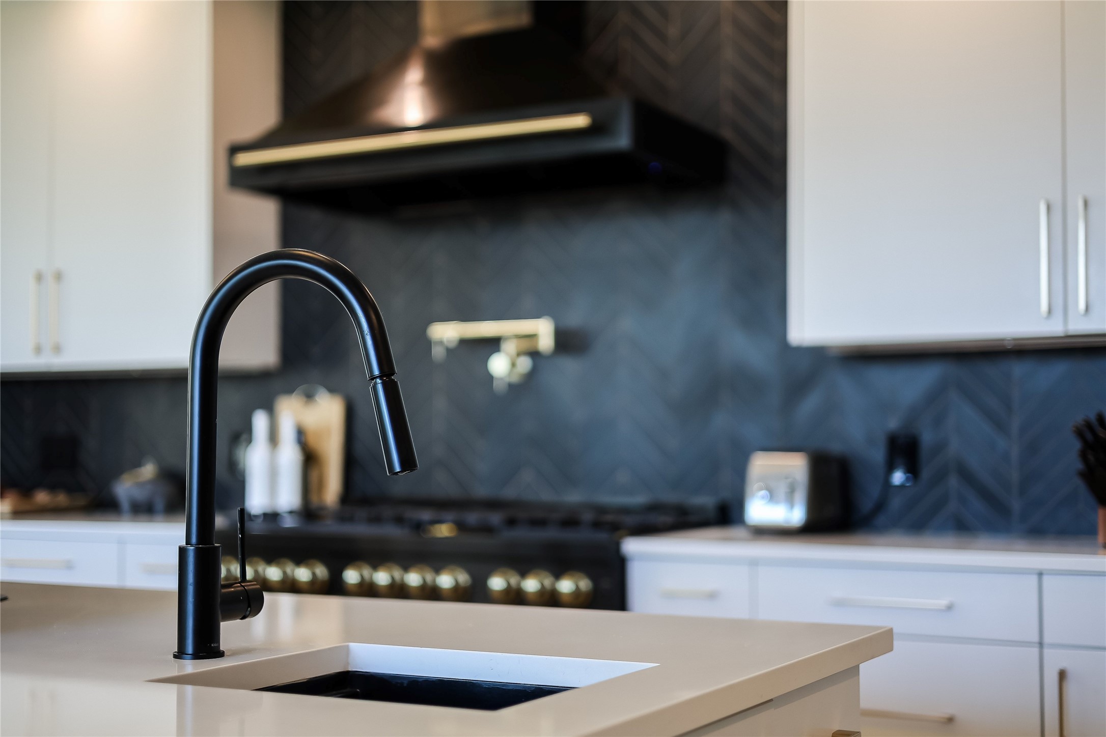4600 Gillis Street Austin, TX 78745 - Photo 18 of 40 a view of kitchen with a microwave and cabinets