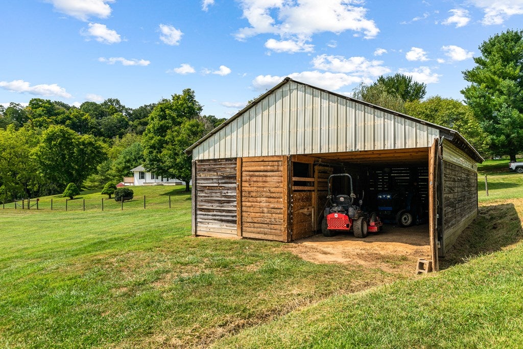 199 Keesling School Road Max Meadows, VA 24360 - Photo 68 of 73 Gallery Image 68