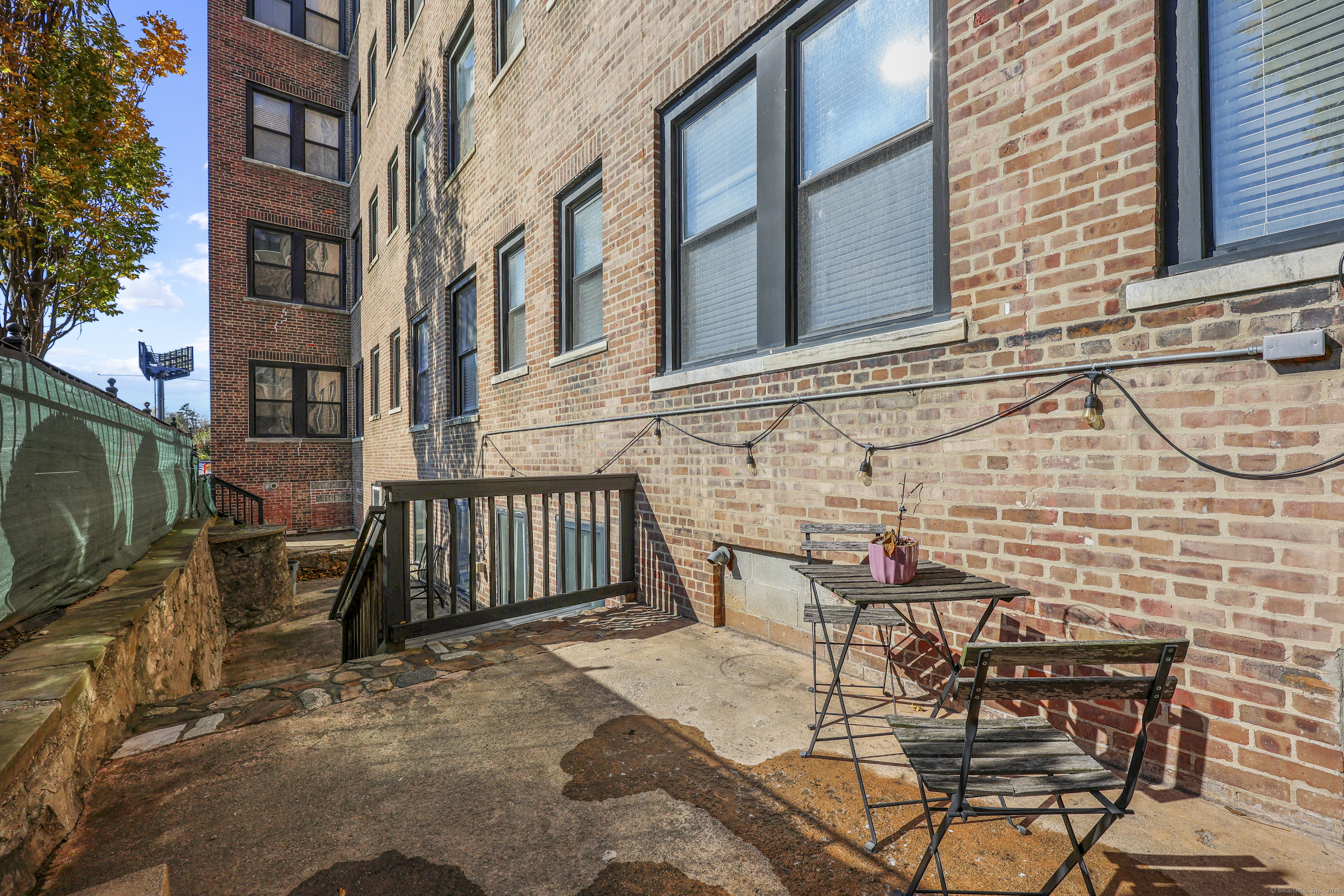 881 Lafayette Boulevard, Unit 1A Bridgeport, CT 06604 - Photo 31 of 37 a view of an outdoor seating area