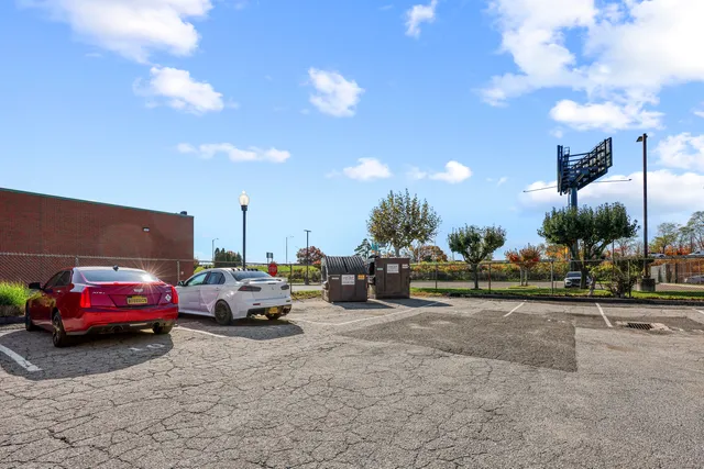 $325,000 | 881 Lafayette Boulevard, Unit 1A, Bridgeport, CT 06604