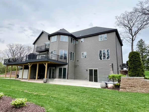 $1,195,000 | 5003 Creek Haven Road, Cottage Grove, WI 53527