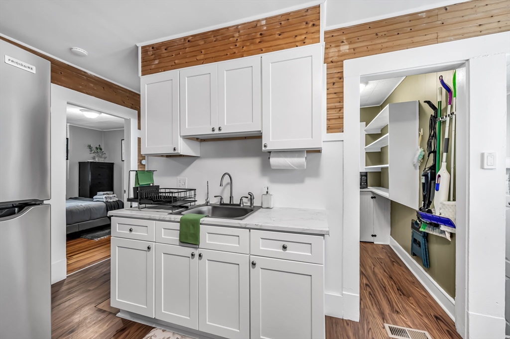1451 Bay Street Springfield, MA 01109 - Photo 24 of 41 Gallery Image 24