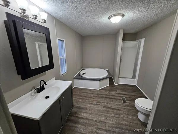 $199,900 | 12 Pleasant Road, Eldon, MO 65026