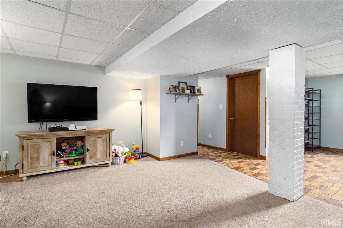 308 White Church Road Princeton, IN 47670 - Photo 21 of 30 Gallery Image 21