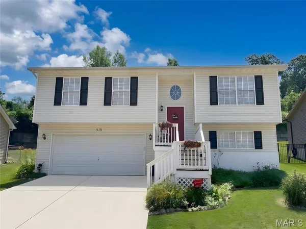 $265,000 | 518 Conestoga Drive, House Springs, MO 63051