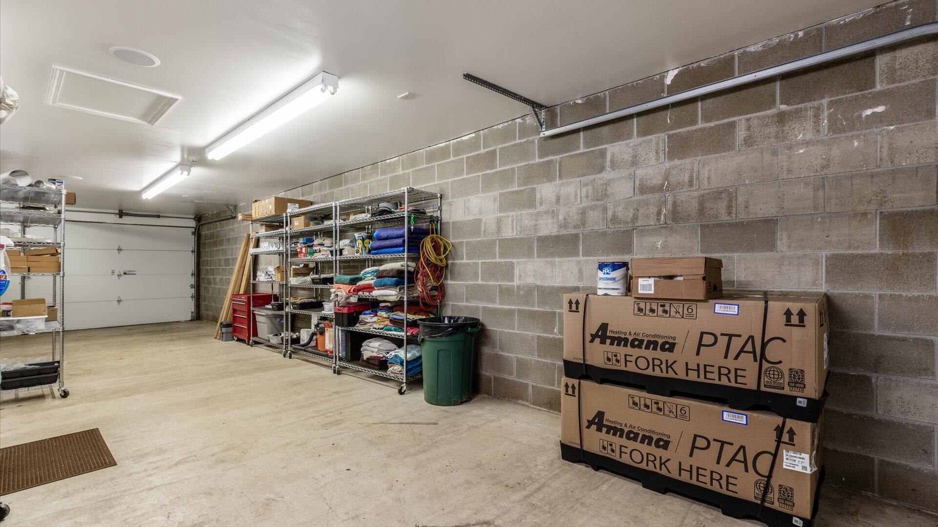 1675-1699 Mt Vernon Road Newark, OH 43055 - Photo 20 of 79 Office Storage