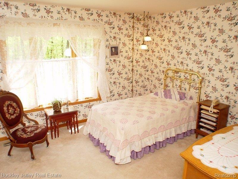 3400 Brighton Road Howell, MI 48843 - Photo 12 of 21 Three Bedrooms.jpg