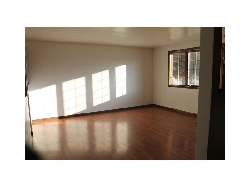 55 Kelly Road Washington, PA 15301 - Photo 3 of 13 Living Room.