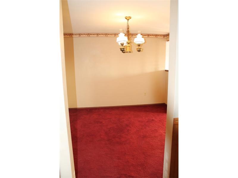55 Kelly Road Washington, PA 15301 - Photo 5 of 13 Dining Room.