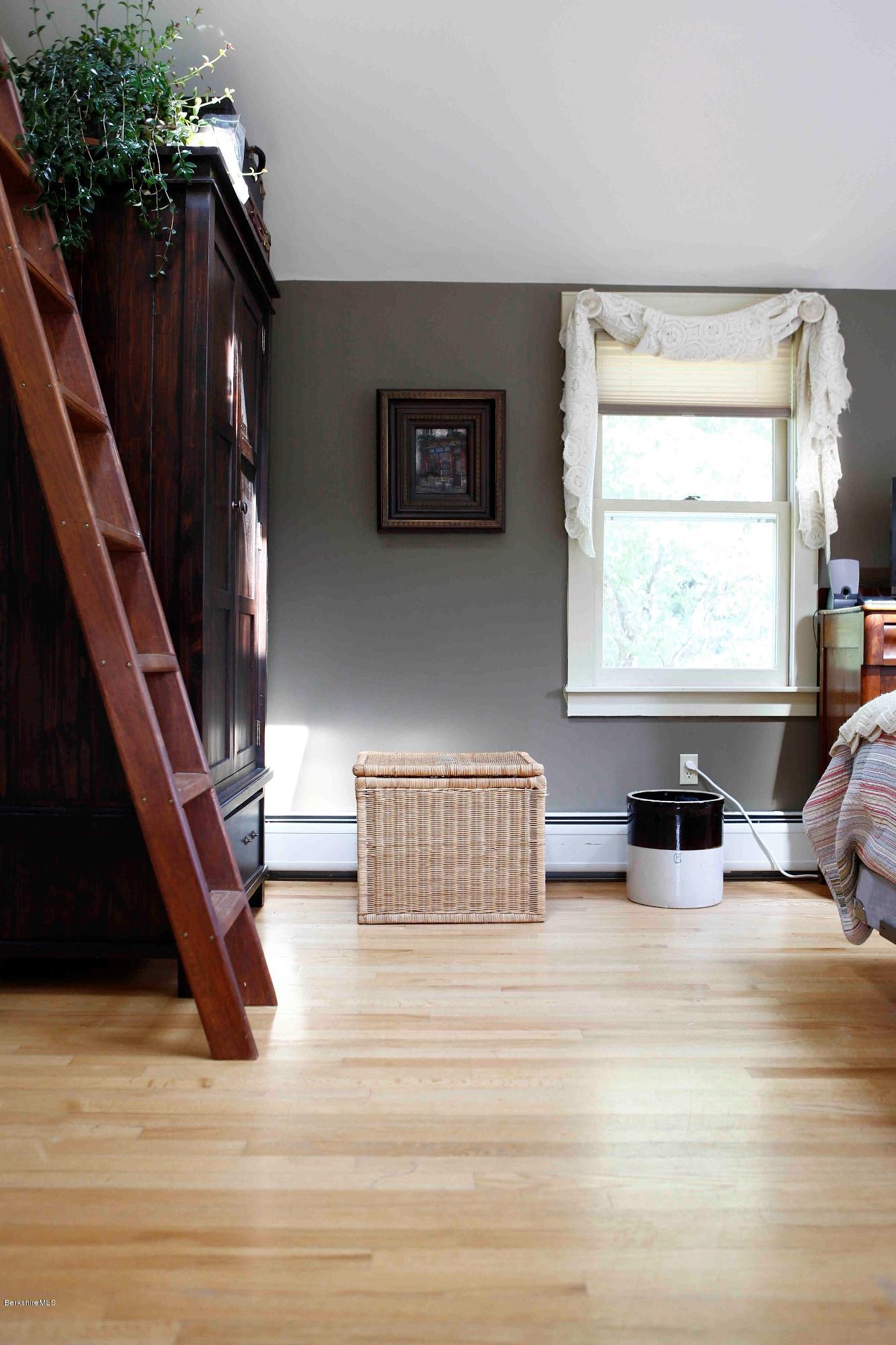 317 State Road Great Barrington, MA 01230 - Photo 19 of 51 Bedroom1